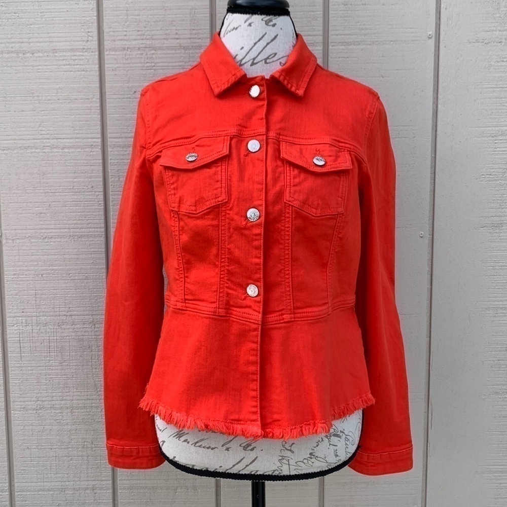 MADELEINE - Picture 2 of 16